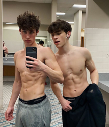 Cute teens extra 5e654cc93357d.png