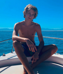 Cute teens extra 5e654d348031e.png