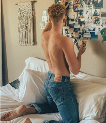 Boys models on insta NN 5e67a236a4b58.png