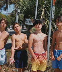 Teen models and sports, NN 5e7c917e17a9b.png