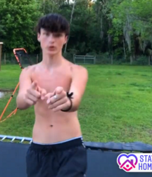 Teen models and sports, NN 5e7c919652cd1.png