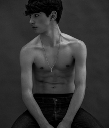 Teen models and sports, NN 5e7c91b8d4cb0.png