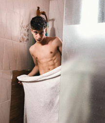 Teen models and sports, NN 5e7c91c3a6ca0.png