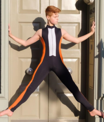 Teen models and sports, NN 5e7c92475d19a.png