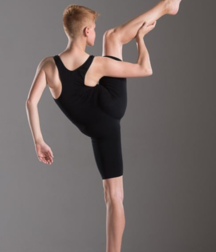 Teen models and sports, NN 5e7c924e441fd.png
