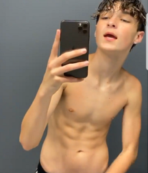 Teen models and sports, NN 5e7c928940d6f.png
