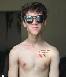 Summer boys funny gay porn selfies  5f551d2d187ef.png