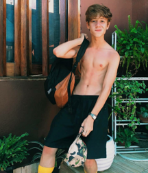 Summer boys funny gay porn selfies  5f551d3434842.png