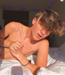 Summer boys funny gay porn selfies  5f551d9cf1ba4.png