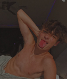 Summer boys funny gay porn selfies  5f551d9f685c7.png