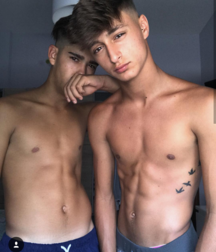 Summer boys funny gay porn selfies  5f551ec8280c6.png
