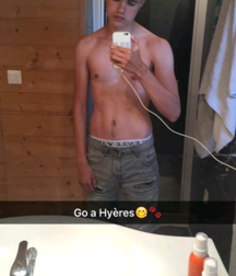 Boys Porn Un panel envieux :) 5f5563a68e976.png