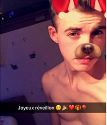 Boys Porn Un panel envieux :) 5f5563a95307c.png
