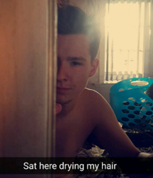 Boys Porn Un panel envieux :) 5f55656ce99a0.png