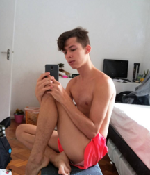 GBT Boys Gay Tube Mix 13-09-04 5f5e17772c137.png