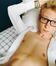 GBT Boys Gay Tube Mix 13-09-04 5f5e17b20999e.png