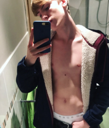 Sexy cute teens gay tube teen boys 5f60e91814db8.png