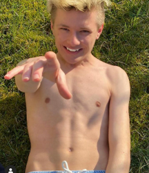 Un bon week-end en bonne compagnie 5f663444b8f5d.png