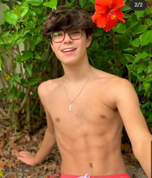 Un bon week-end en bonne compagnie 5f6634ea11983.png