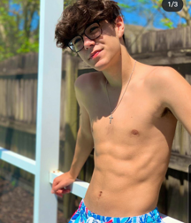 Un bon week-end en bonne compagnie 5f6634f7dc292.png