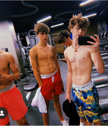 Un bon week-end en bonne compagnie 5f6635053b811.png