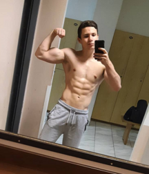 Un bon week-end en bonne compagnie 5f66353f17e0d.png