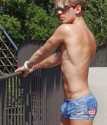 Underwear and guys 5ea1e3c1c76b4.jpg