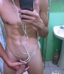 Beautiful cock  5a8bda238aefd.jpg