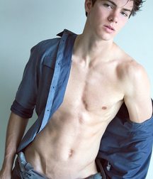 Uploaded by:MasculineyetARTistic 5db6e630f1a69.jpg