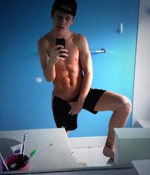 Austin Ginger Twink 58dbee0a7bd50.jpg