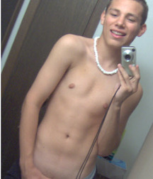 Dustin Hot Twink  5b819134cf9e0.jpg