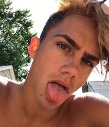 Ryan Hot Gay  Twink 