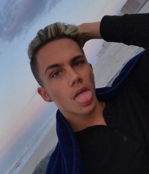 Ryan Hot Gay  Twink  5ba53727294ae.jpg