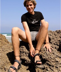 Joao's fun at the beach  5a9add55e2f6b.jpg