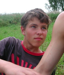 Mike & Viktor 5b39170be7cee.jpg
