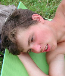 Mike & Viktor 5b39172913f7c.jpg