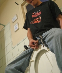 Pissing Boys 5742e04950054.jpg