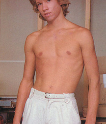 VINTAGE PORNSTAR MORGAN GAY TEEN PORN 62730986dcbf2.jpg