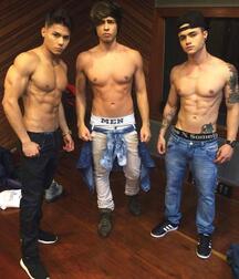 ASSORTED HANDSOME GUYS RIPPED TWINK PORN 6293f8f6b7375.jpg