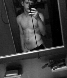 Uploaded by:luke4jon 586e1fd1561e1.jpg