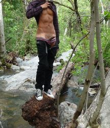 Just me 5e06f6b16a117.jpg