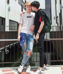 Boys100 5c0aae0a37640.jpg