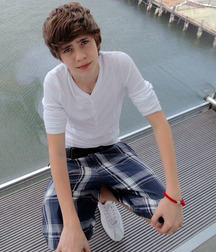 Boys100 5c0aae263a027.jpg