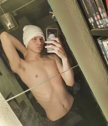 Shining Ember Selfie Boys Cam Porn