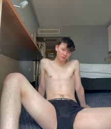 Shining Ember Selfie Boys Cam Porn 62a6124d1c808.jpg