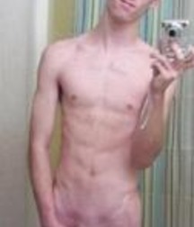 Mirror, mirror 56b1ae76bb6ad.jpg