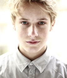 Louis Hofmann 5cf982cb94f10.jpg