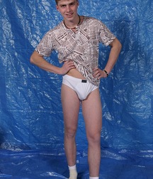 Naked european boy 56b61d5be4a7f.jpg