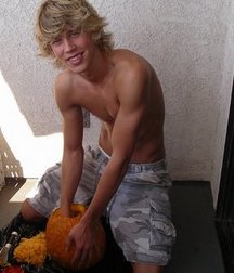 Austin Butler FTW 58cb956166d91.jpg