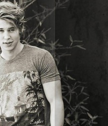 Austin Butler FTW 58cb9572c5938.jpg